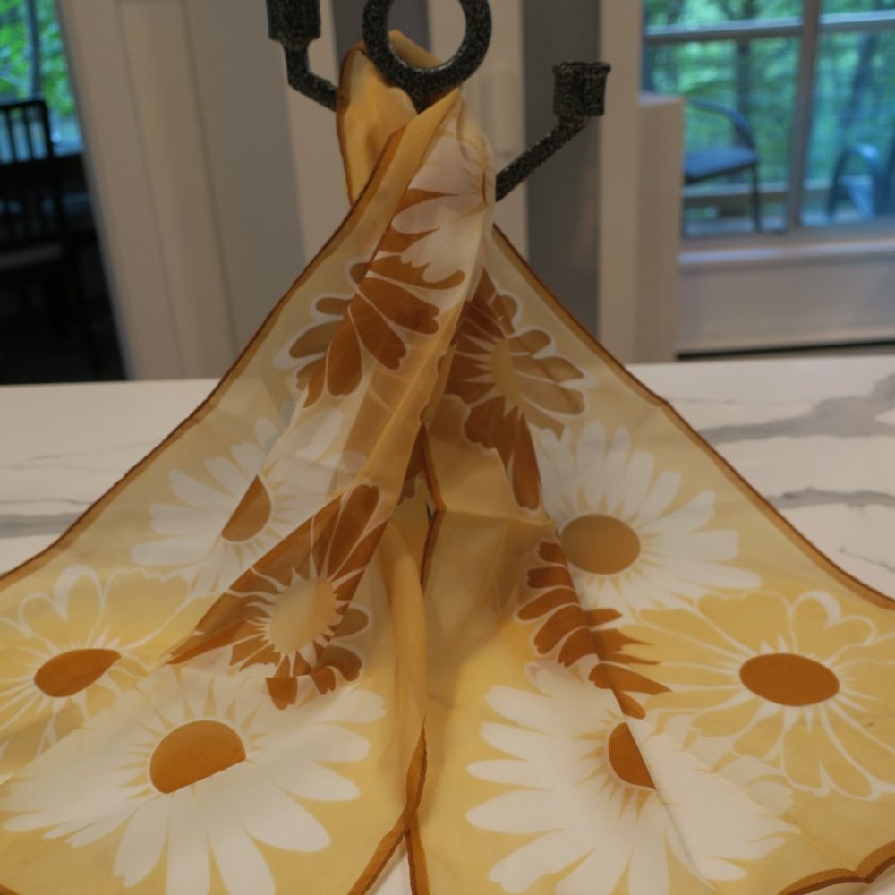 Vintage Retro Flowers in Brown Tones Scarf